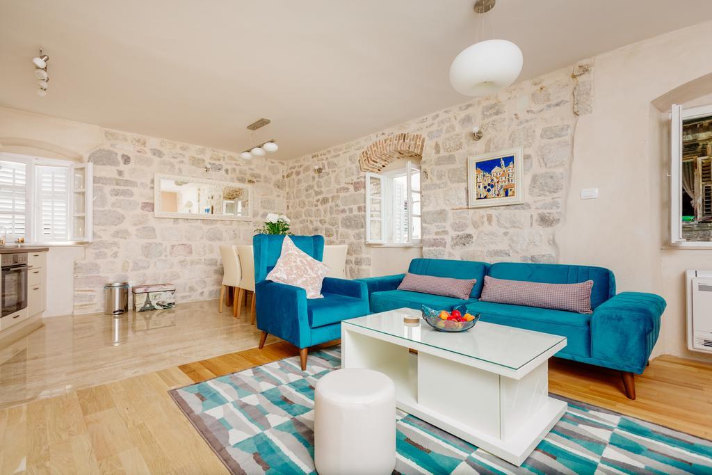 Old Town Museum Square Apartment Kotor Exterior foto